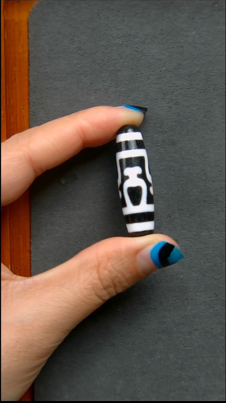 【闪购商品】玛瑙/玉髓珠宝半成品未镶嵌钟志明极黑白四宝瓶11*38