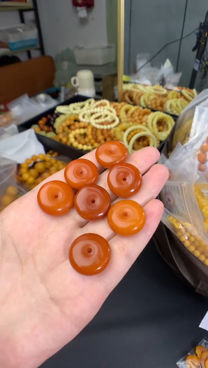 琥珀未镶嵌珠宝奇石多样性发一件