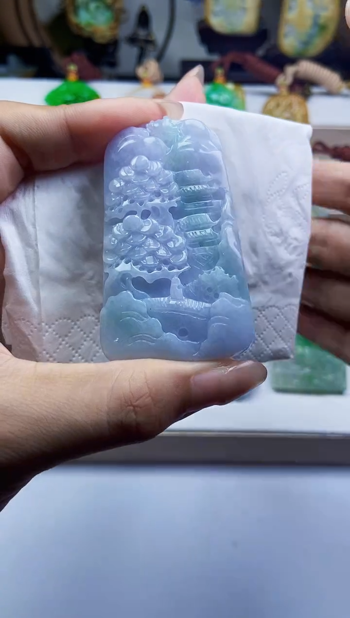 颈饰未镶嵌翡翠翡翠A货