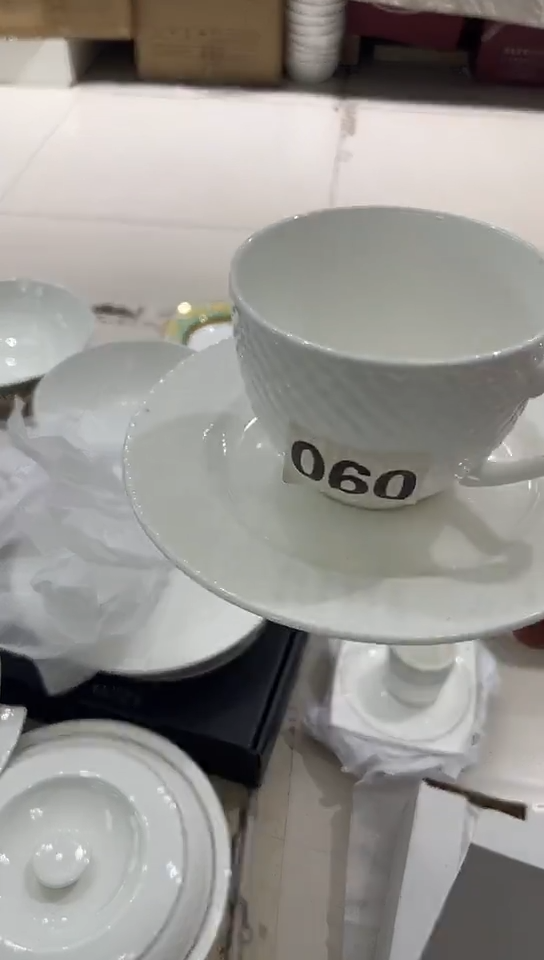 瓷钻石杯碟白瓷隆达