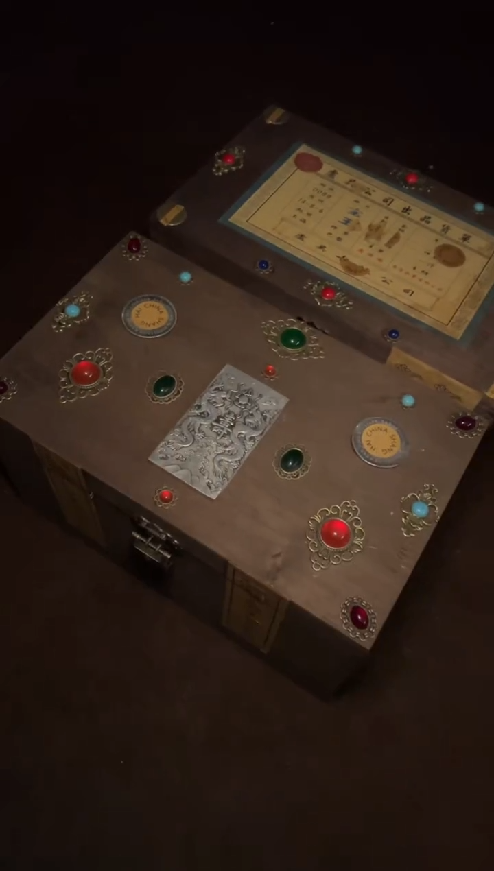 木CM-福利-复古工艺-闷/白牌木箱保王木箱