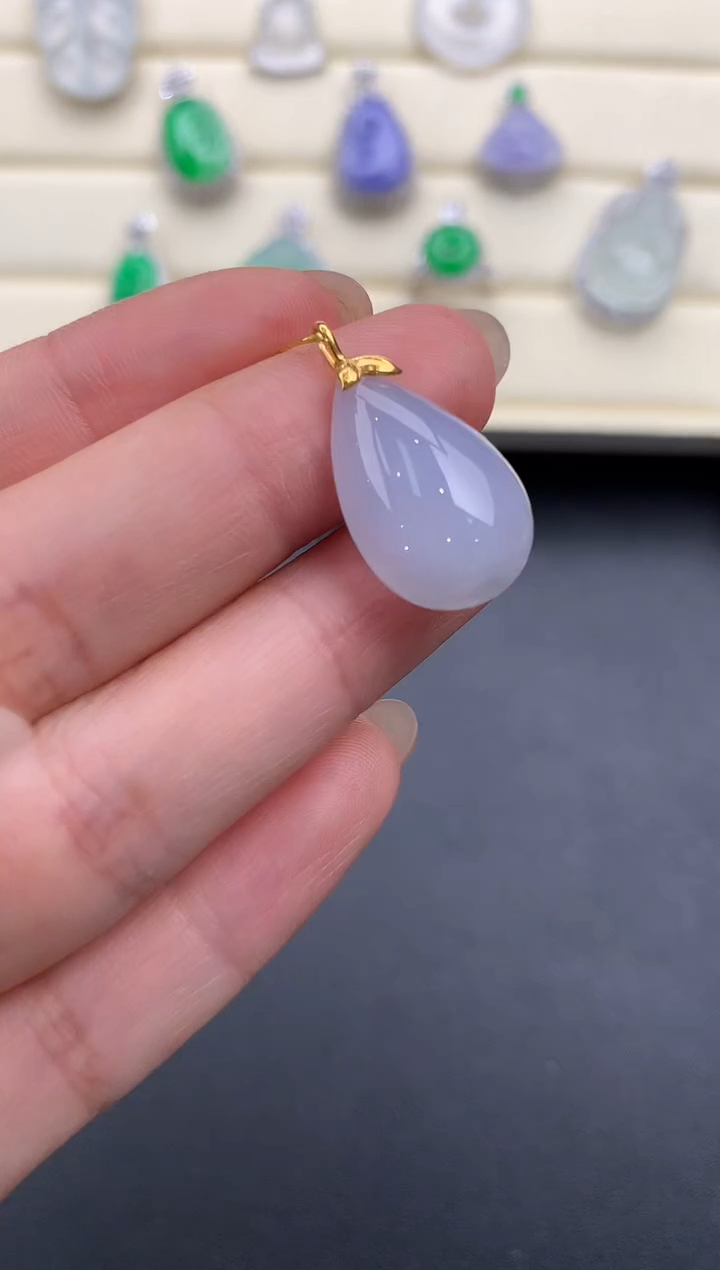 【闪购商品】翡翠颈饰18K金镶嵌Q62       