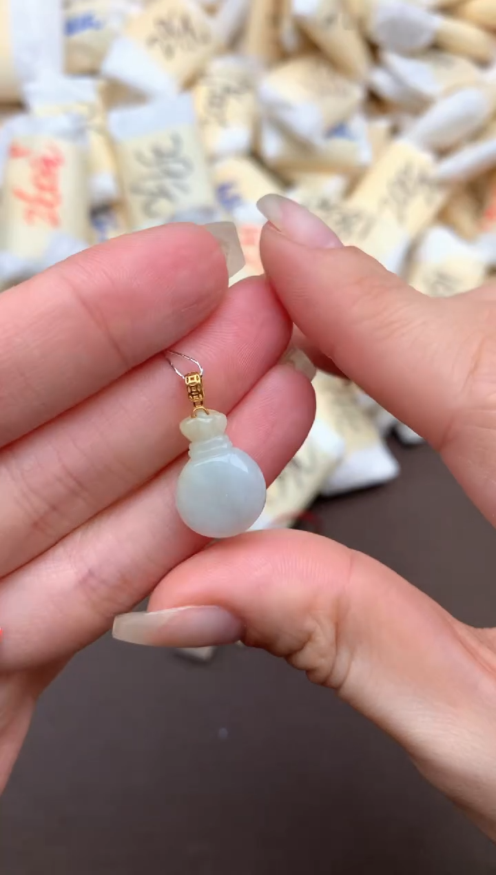 【闪购商品】翡翠挂件18K金镶嵌   一  