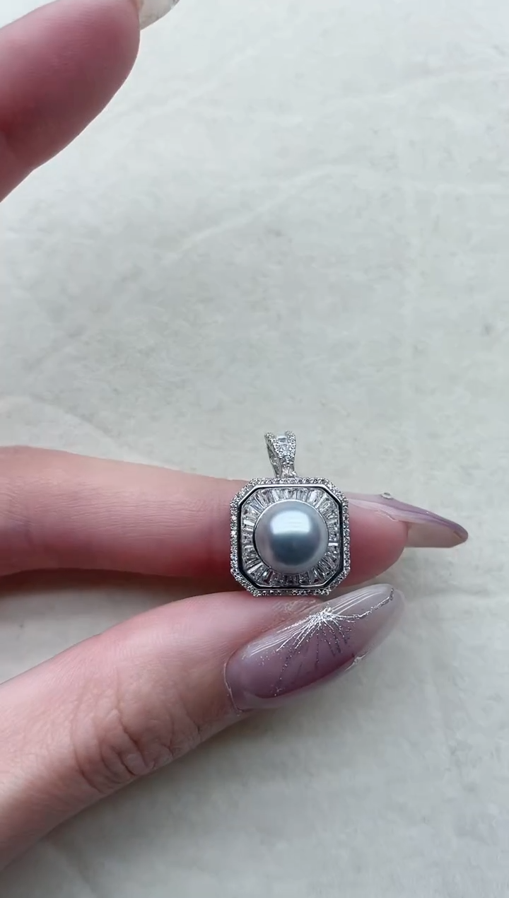 【闪购商品】海水珍珠吊坠银S925镶嵌58