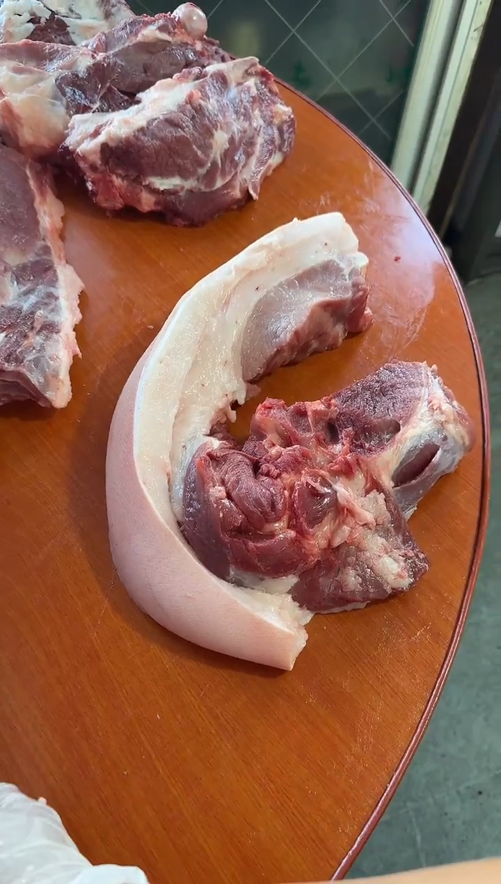 中国大陆180食用农产品果*猪后丘肉果果2.55