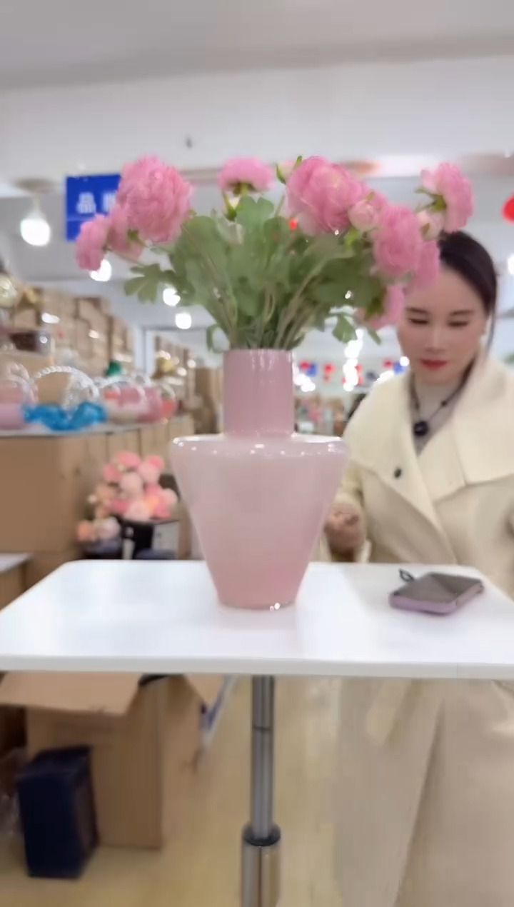 【闪购商品】无铅玻璃洛芙花器-x-早1 美人尖花瓶