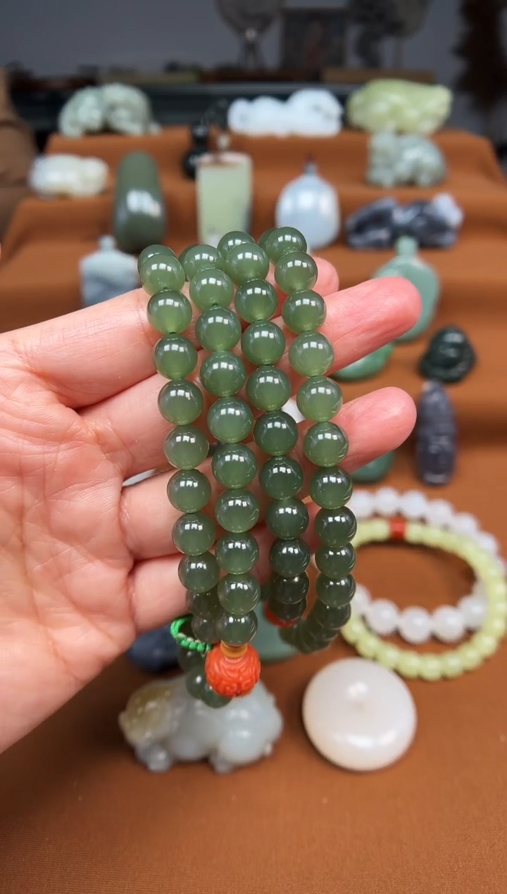 颈饰未镶嵌和田玉串