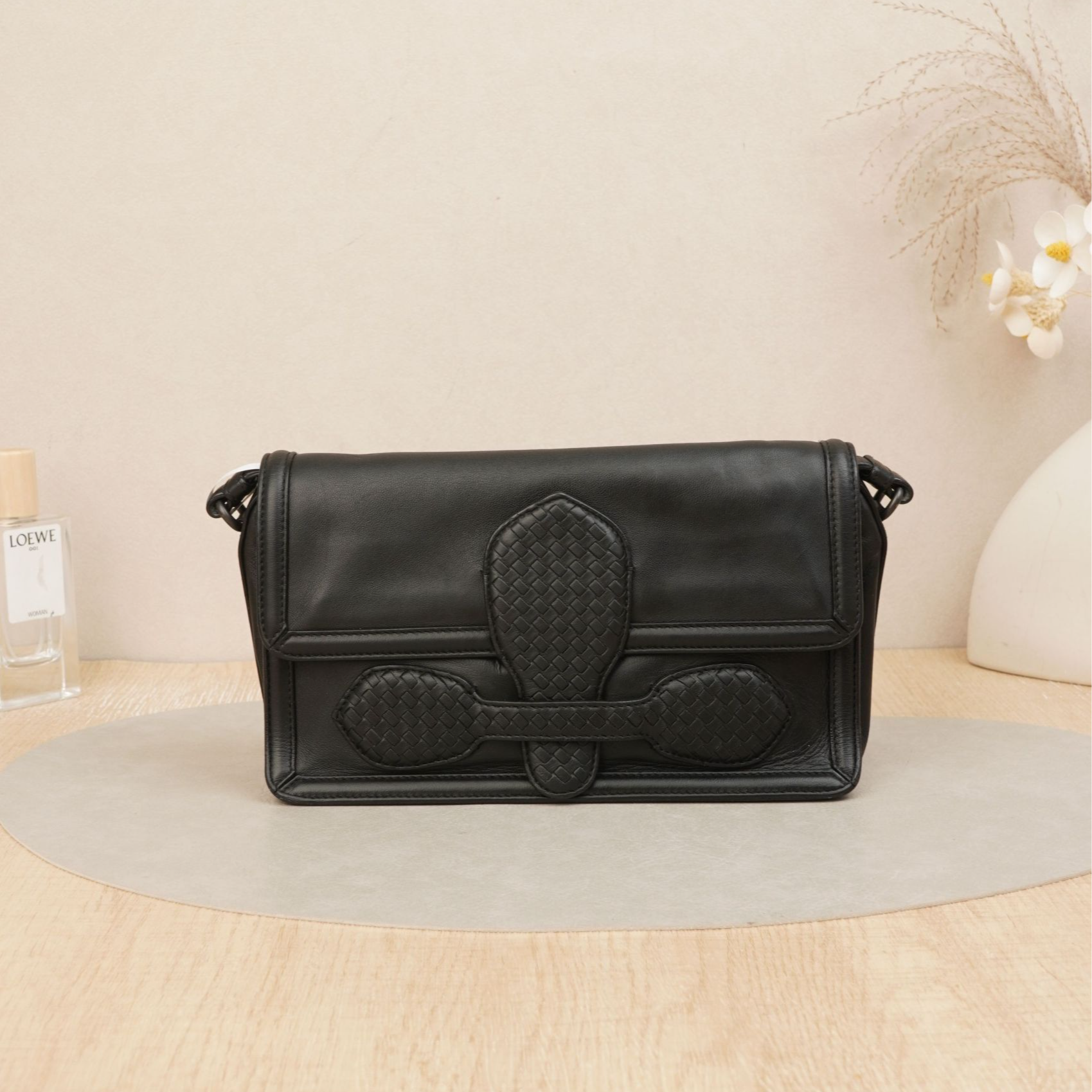 95新 BOTTEGA VENETA/葆蝶家 BVrialto单肩包黑色羊皮/DS042525