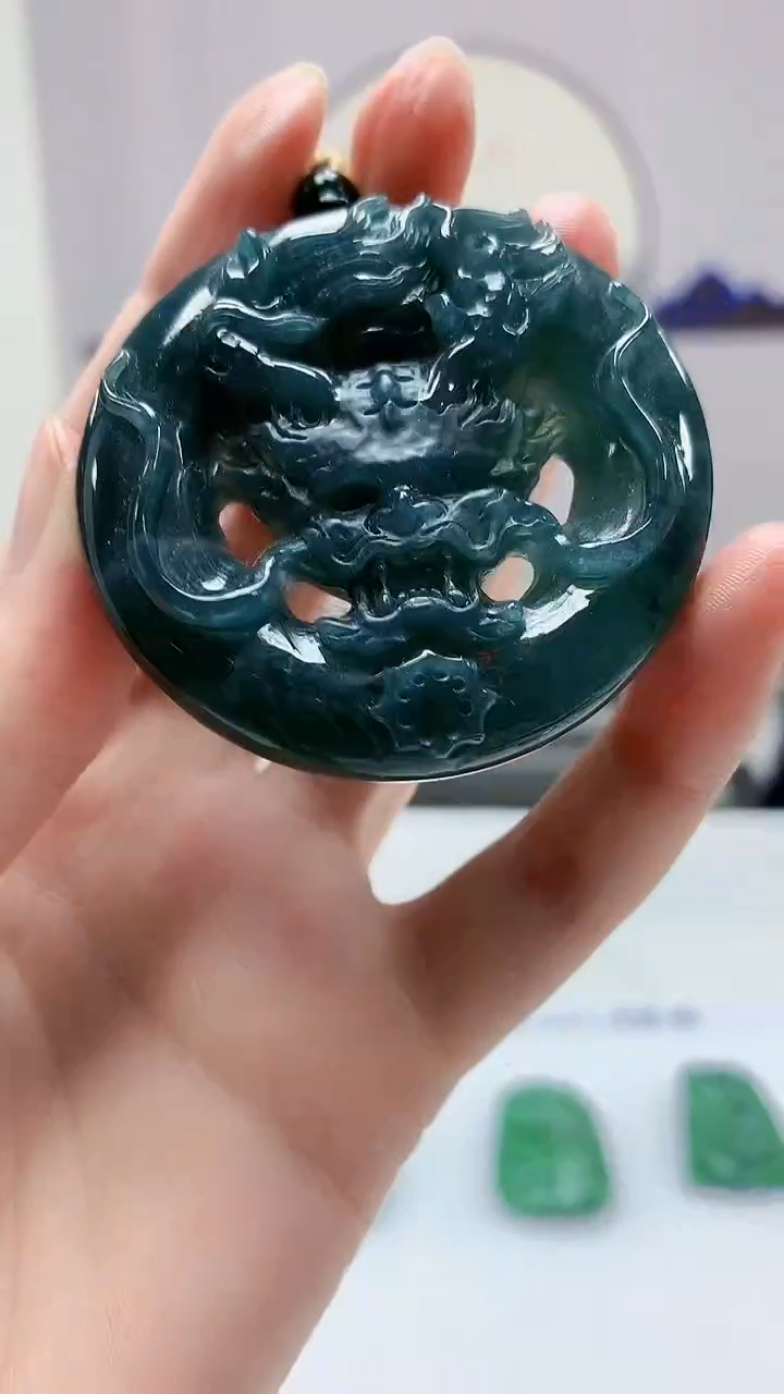 【闪购商品】定制翡翠未镶嵌4688zm-毛货挂件76龙牌