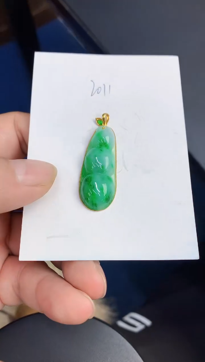 【闪购商品】翡翠颈饰18K金镶嵌0000000000