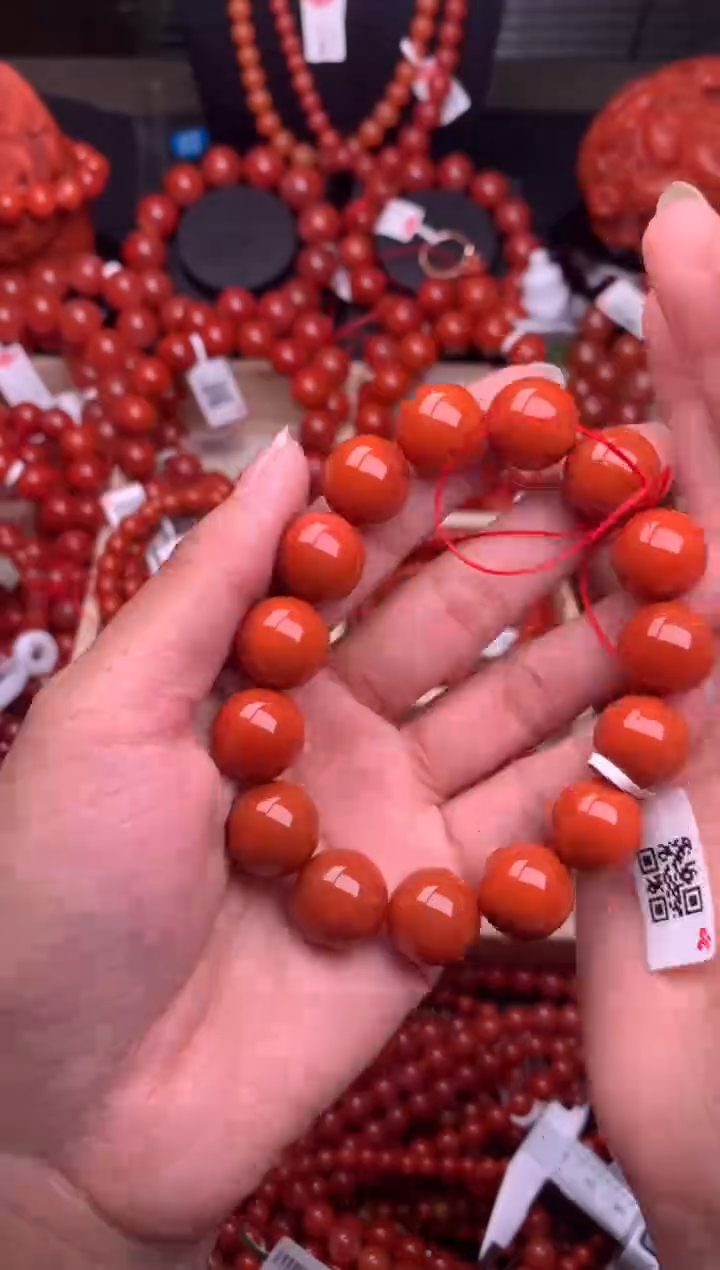 【闪购商品】南红玛瑙珠宝奇石未镶嵌14