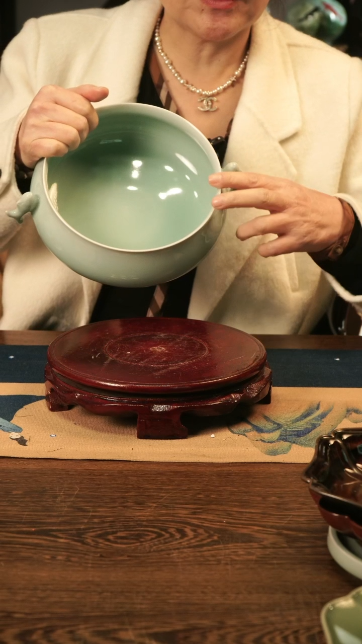【闪购商品】纯手工 粉青 双鱼耳洗B