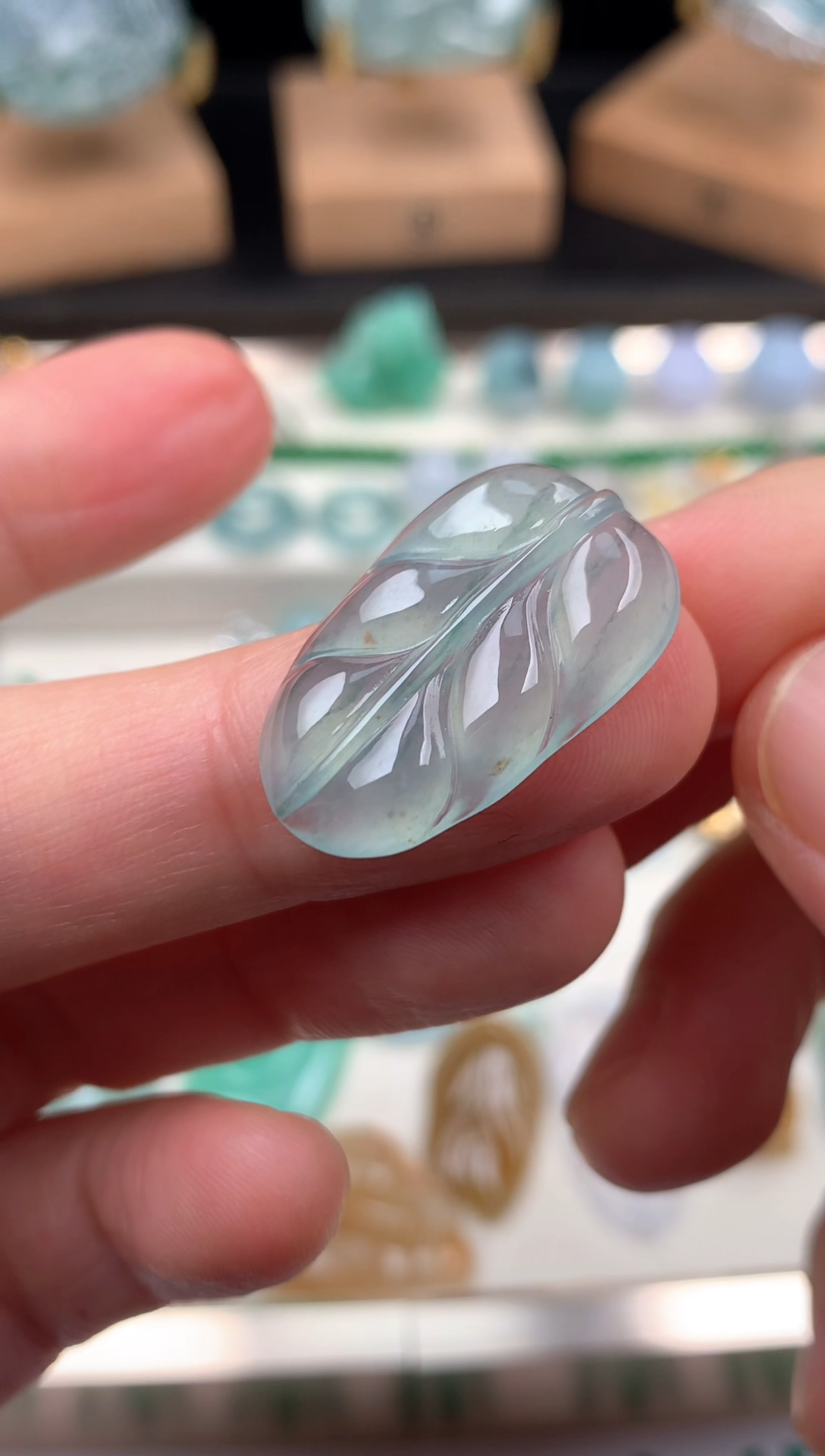 颈饰未镶嵌翡翠吊坠