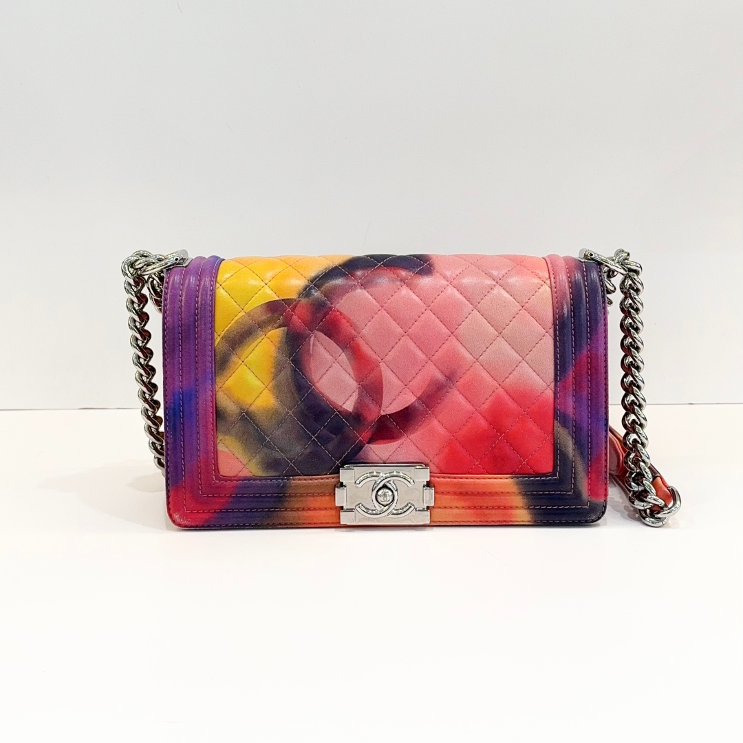 95新 Chanel/香奈儿 蔚蓝/彩色扎染涂鸦 leboy 中号 秀款斜挎包