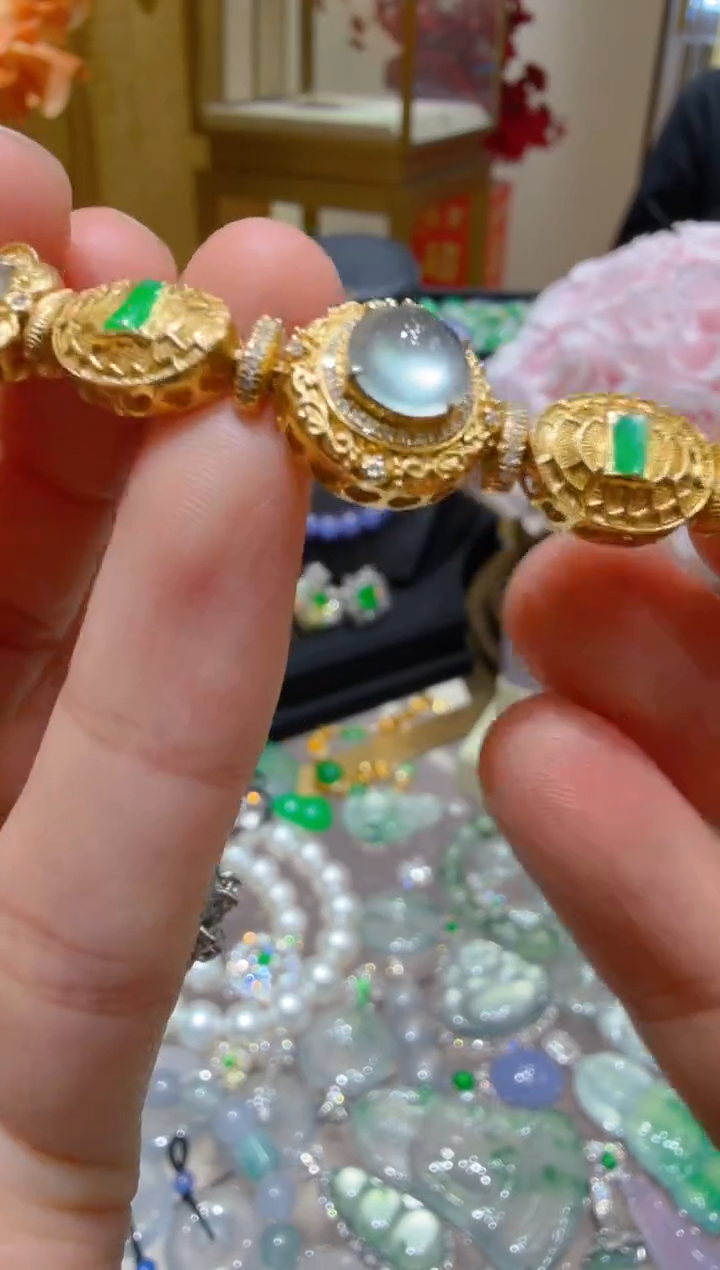 足金镶嵌手链翡翠多样性团购发一件