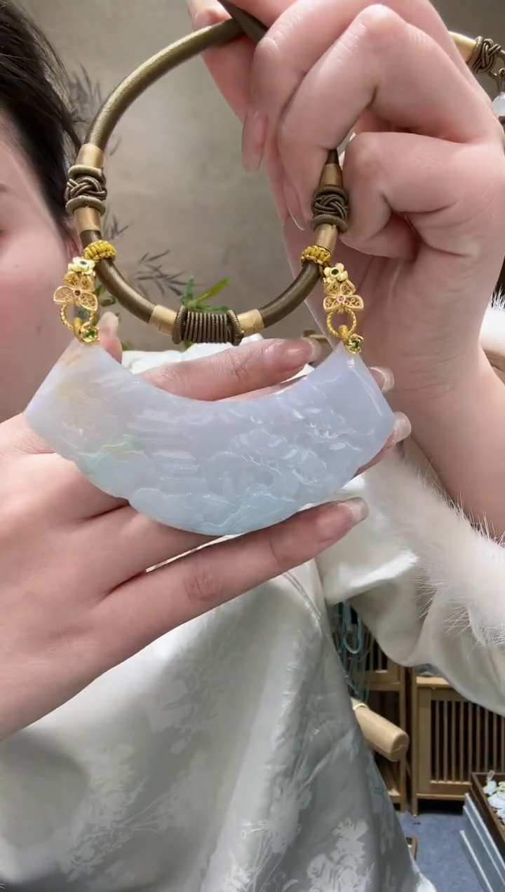 【闪购商品】翡翠颈饰未镶嵌吊坠