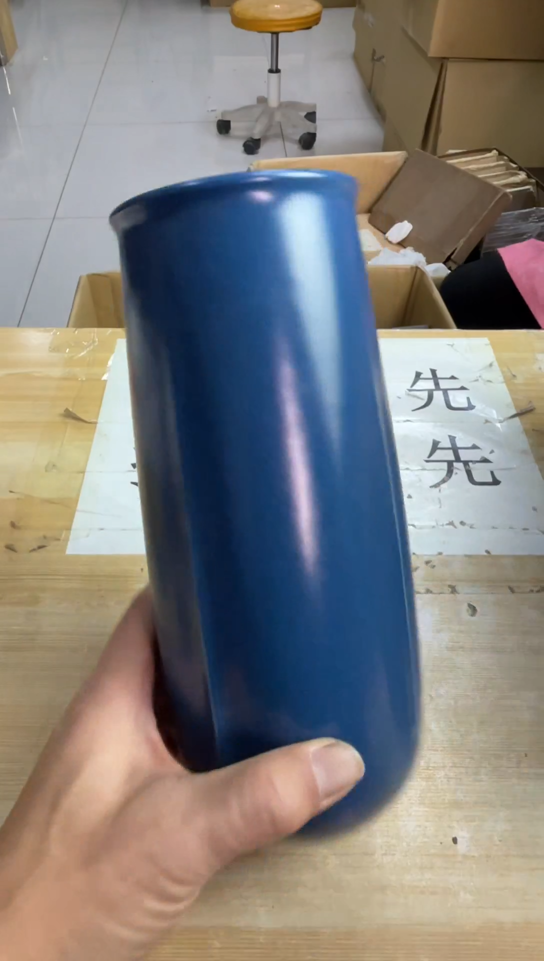 瓶默认微瑕，no退no换，介意勿拍