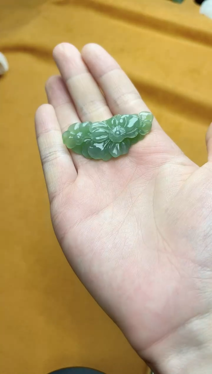 【闪购商品】和田玉未镶嵌颈饰06花