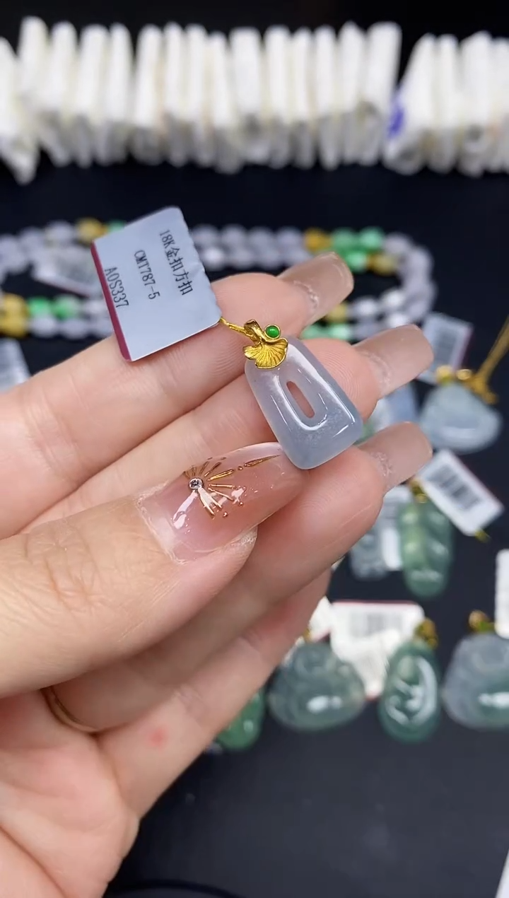 吊坠(不含链)18K金镶嵌翡翠公主扣18K金扣镶嵌@@CMT787-5