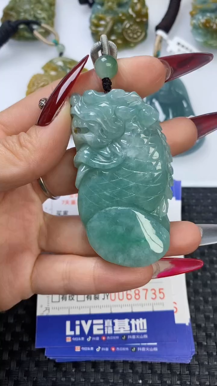 【闪购商品】翡翠颈饰未镶嵌1111111111111111