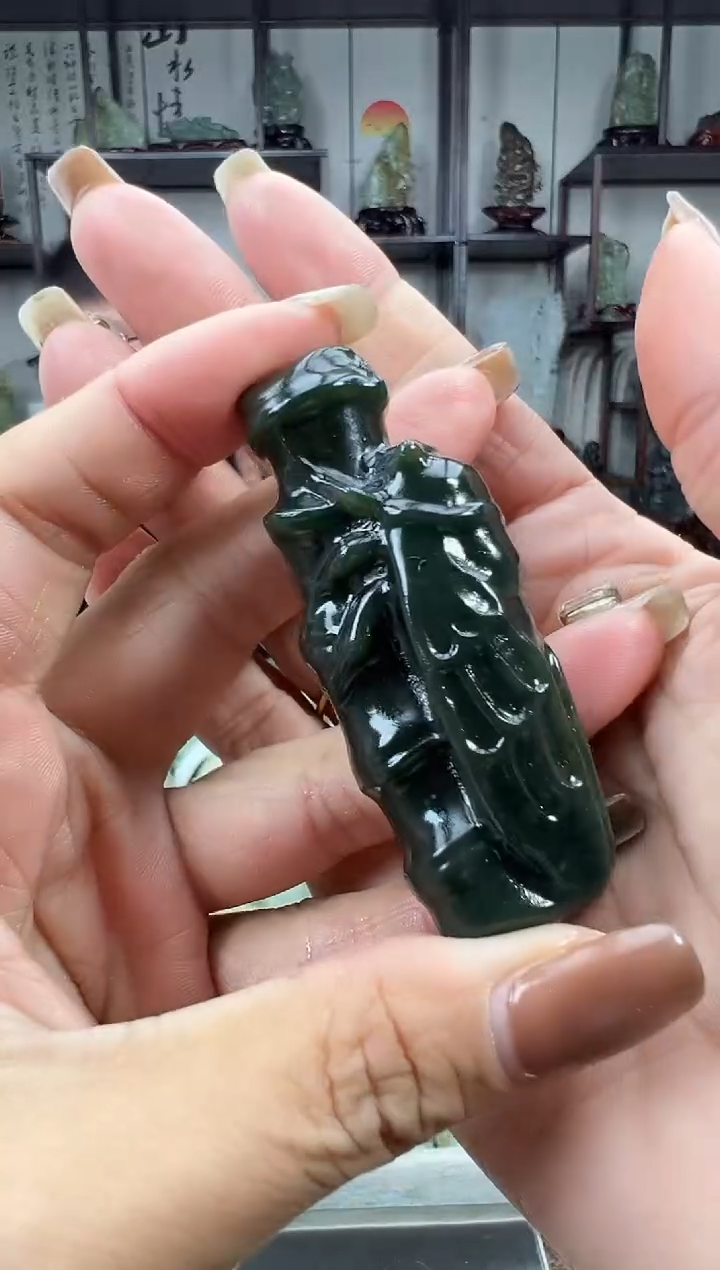 未镶嵌和田玉把件1