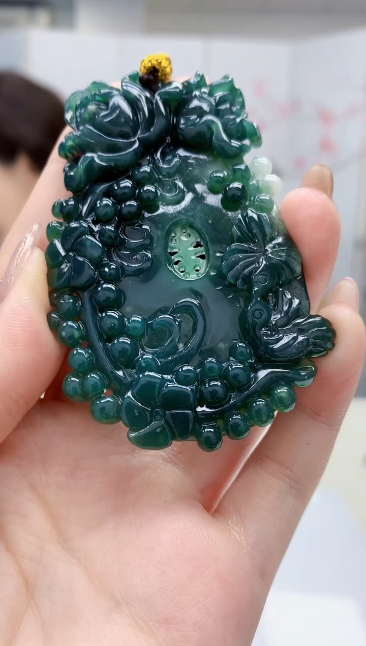 【闪购商品】定制翡翠未镶嵌4829jw-毛货挂件58