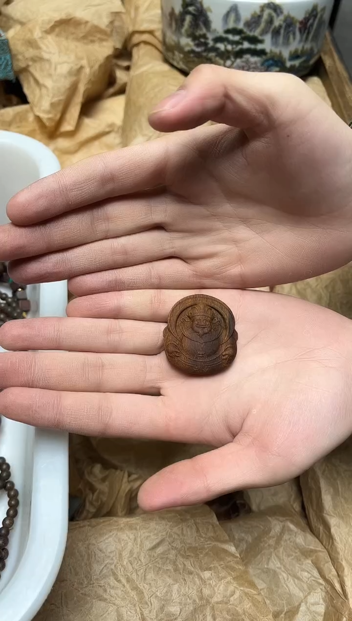 沉香沉香碎屑佩*姐佩奇姐