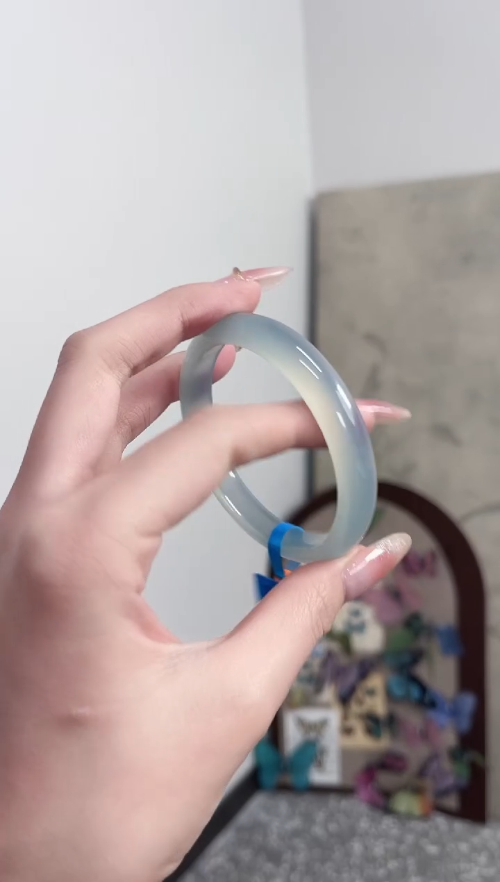 【闪购商品】玛瑙/玉髓手镯未镶嵌57-58圈