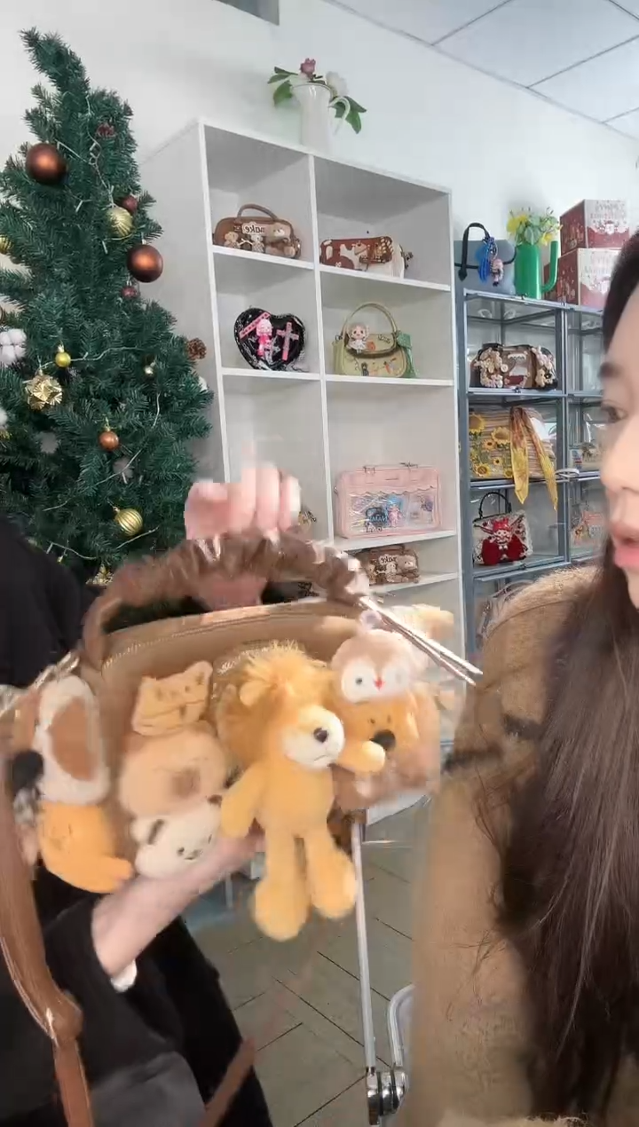 PU必灵手工潮包包