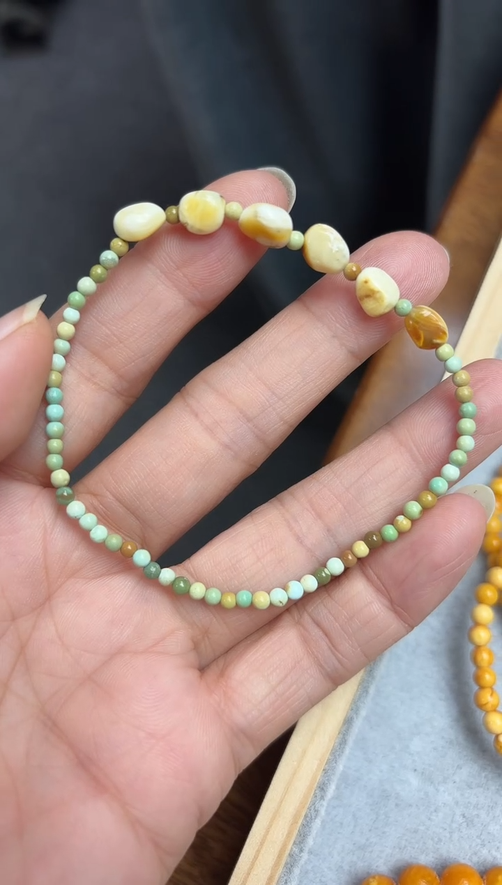 蜜蜡颈饰未镶嵌发一件 设计款