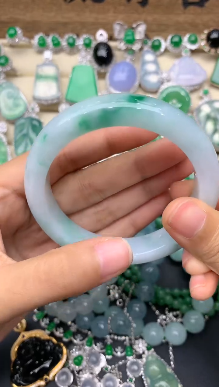 【闪购商品】翡翠手镯未镶嵌372-中国好珍宝