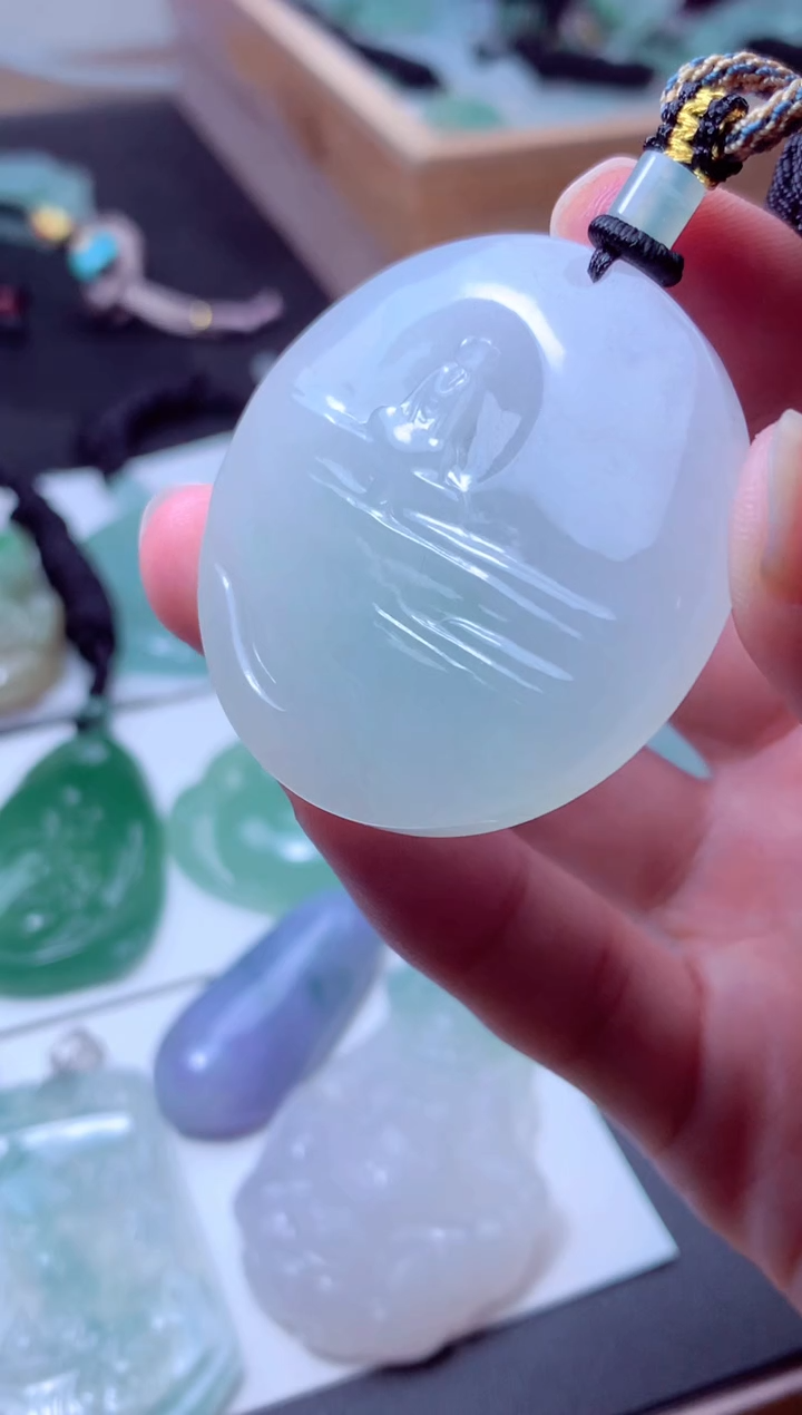 颈饰未镶嵌翡翠天然A货翡翠