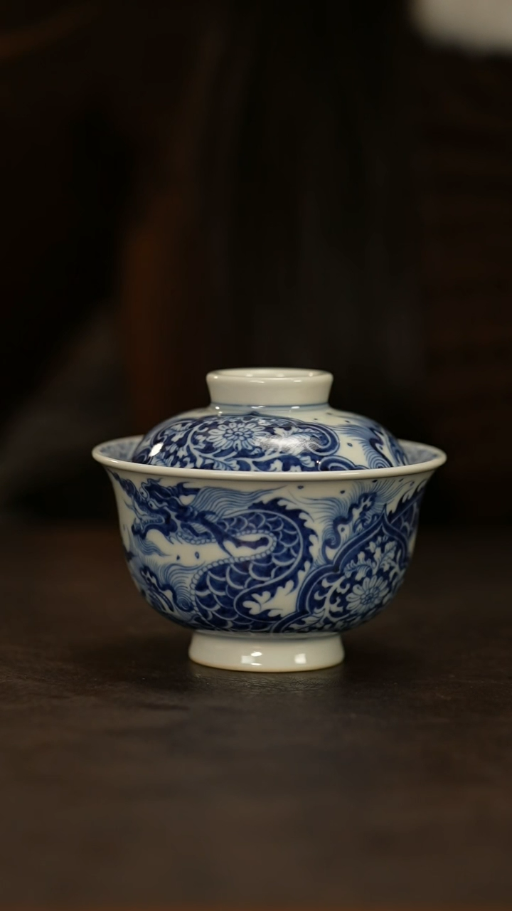 【闪购商品】瓷片元真临古         