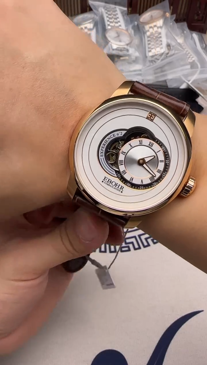 男士腕表一物一拍