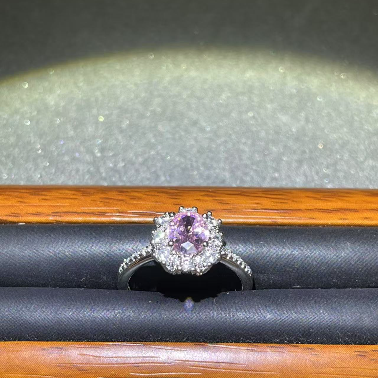 s7756白托粉镶开口戒指多样性发货