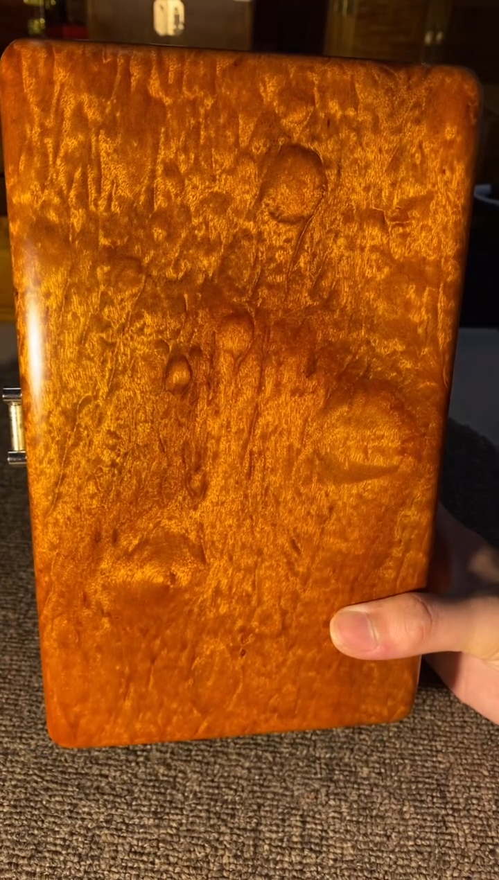 【闪购商品】金丝楠木艺金丝楠首饰盒F8