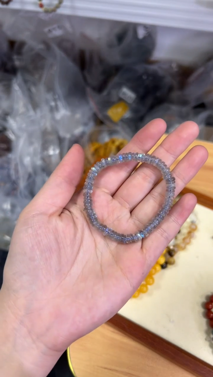 【闪购商品】月光石手链未镶嵌灰月光精工药片蝶珠手串