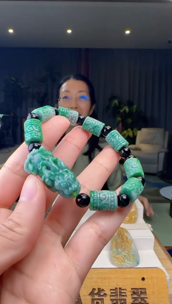 【闪购商品】翡翠手串未镶嵌多样性发其一XM@@WS1WX30491