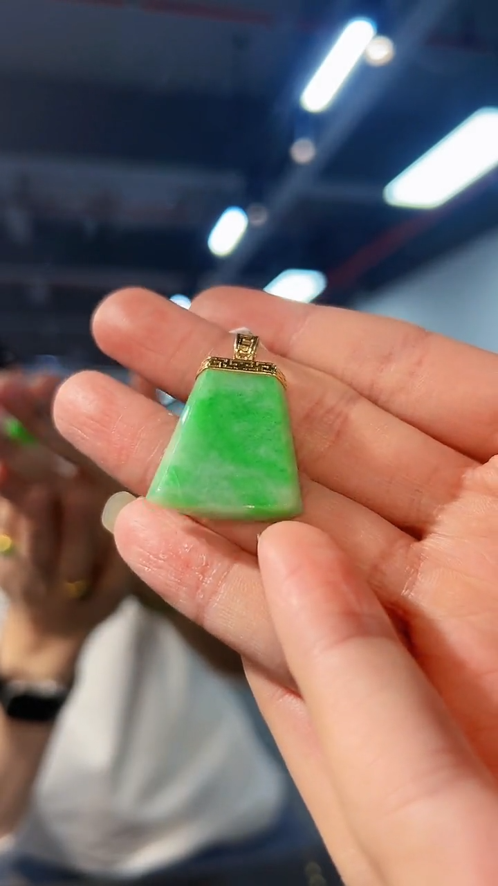 【闪购商品】翡翠颈饰18K金镶嵌缅料A货/支持复检/一件