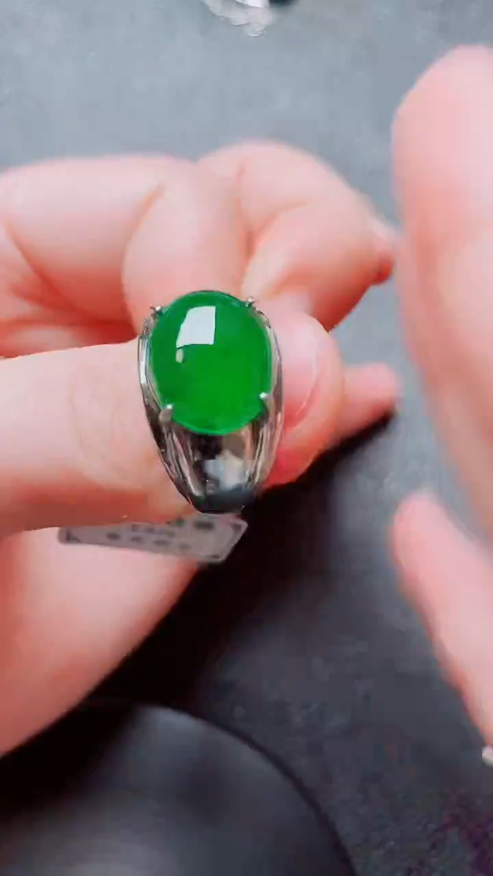 翡翠戒指银S925镶嵌翡翠