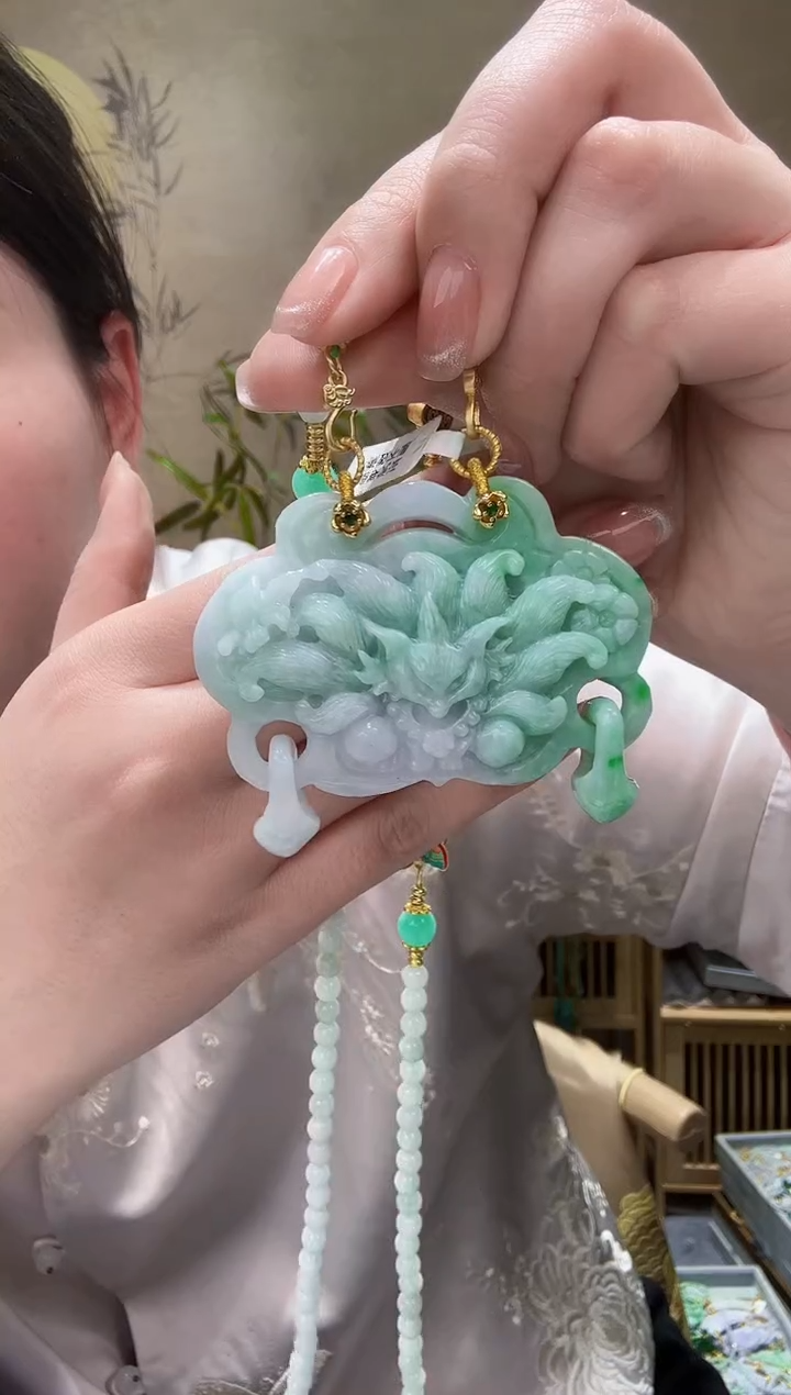 【闪购商品】翡翠颈饰未镶嵌吊坠