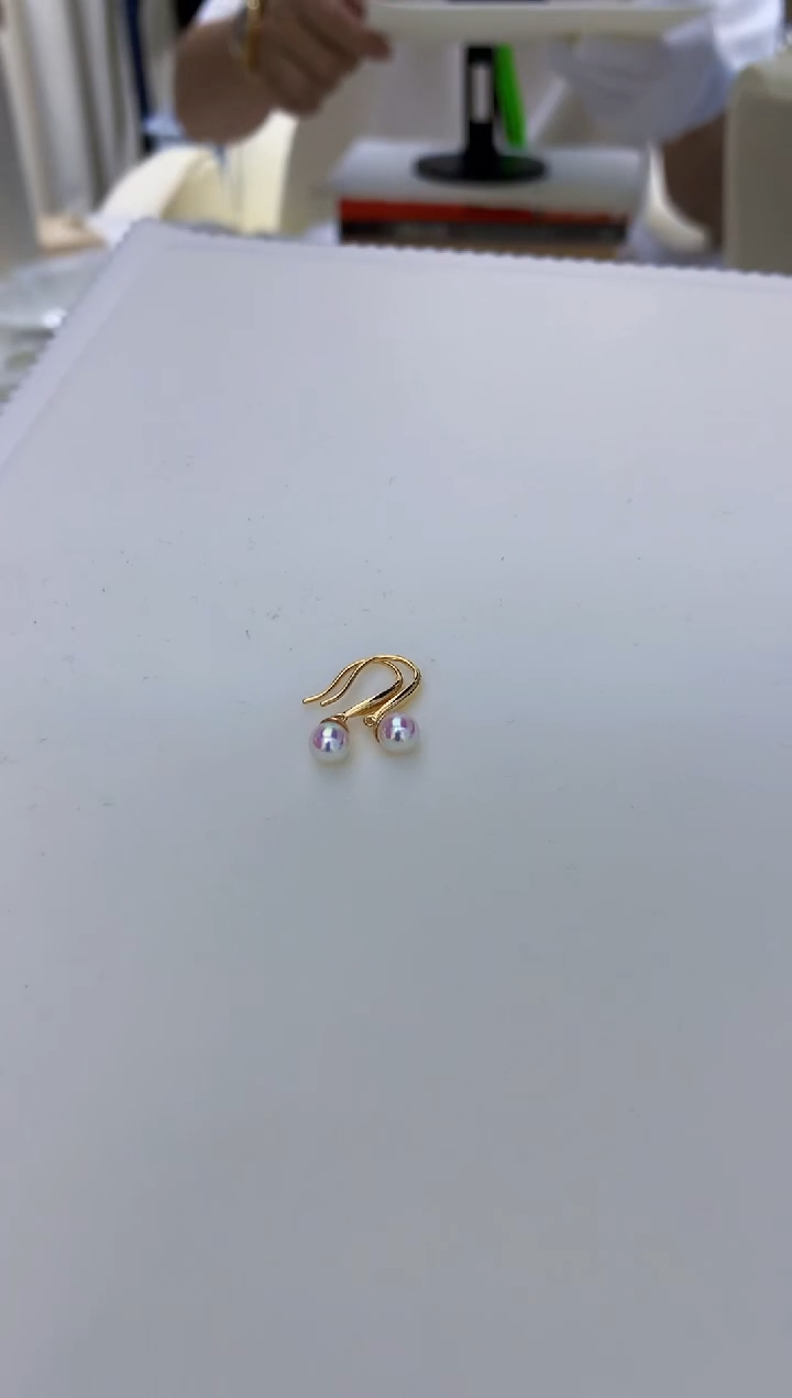 银S925镶嵌饰品海水珍珠设计款耳饰