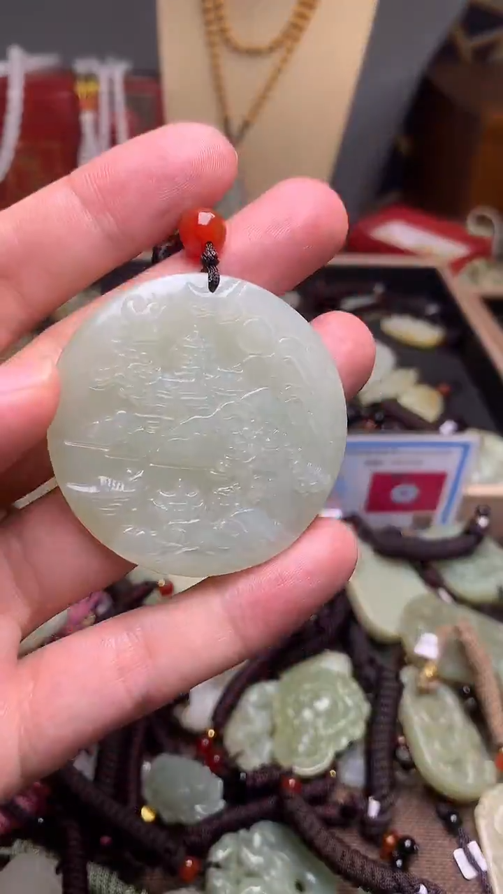 颈饰未镶嵌和田玉新疆料青海料清水和田玉吊坠