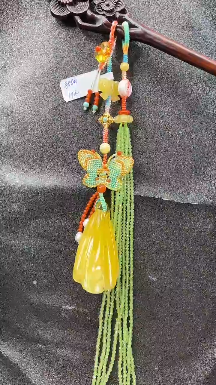 琥珀颈饰未镶嵌吊坠