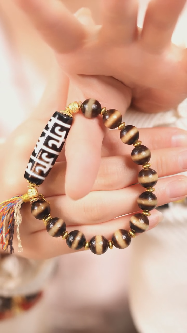 玛瑙/玉髓（覆膜）颈饰未镶嵌传世珠宝