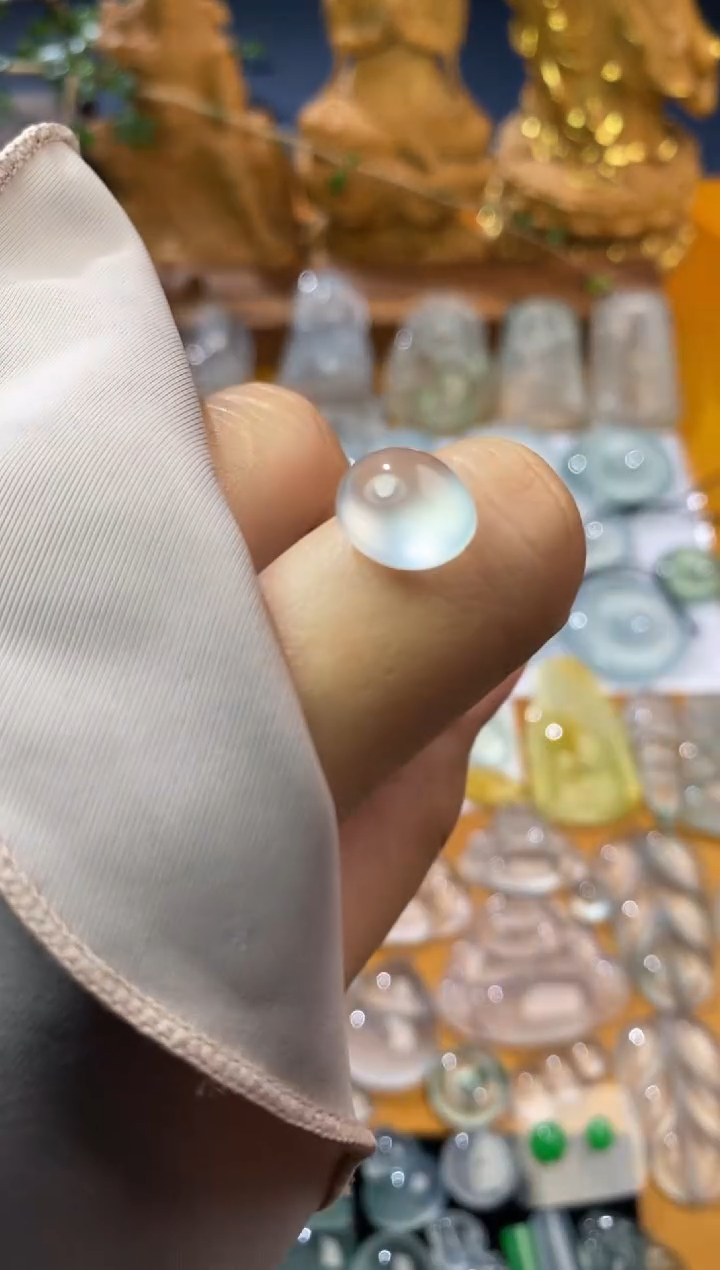 【闪购商品】定制翡翠未镶嵌蛋面10.9*9.5*6.4