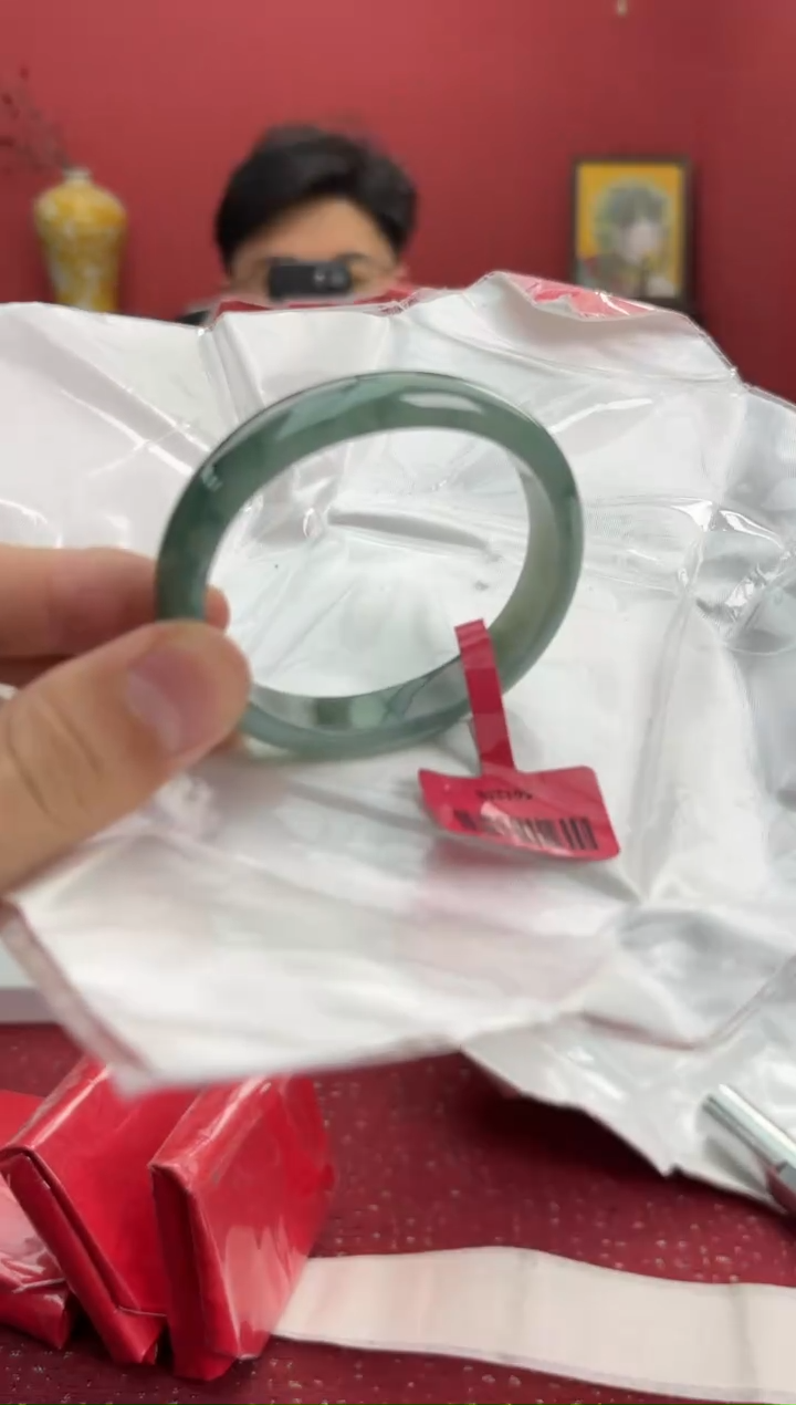 【闪购商品】翡翠手镯（贵妃镯）未镶嵌11手镯