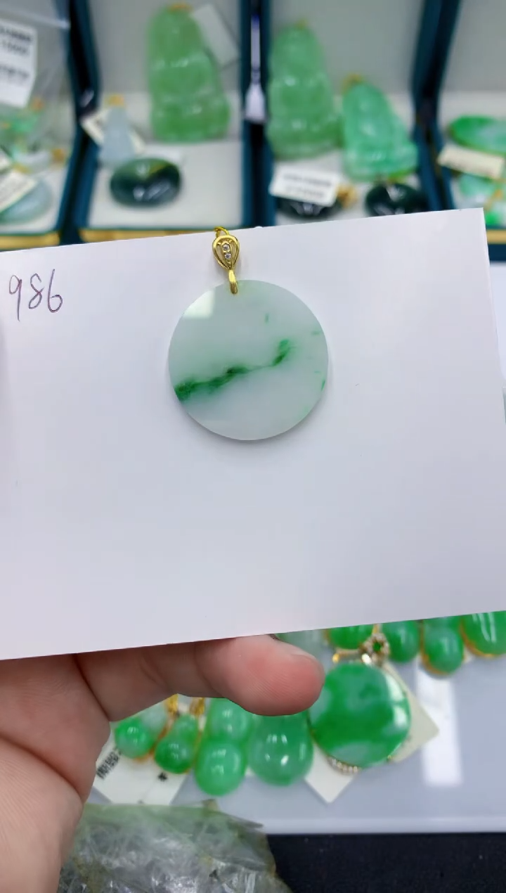 颈饰未镶嵌翡翠111111