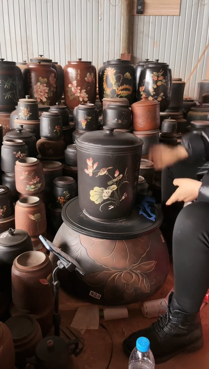 【闪购商品】壶瑕疵九饼彩填 盖子裂 内火纹 114