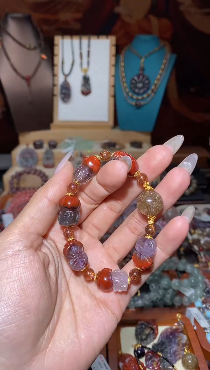 【闪购商品】水晶手串未镶嵌红极光貔貅阵